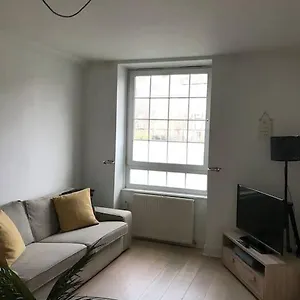 Cosy 1 Bed Flat In With View Of Shard Apartment London
